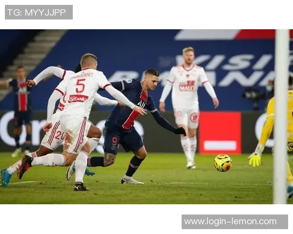 28日法甲焦点战洛里昂主场迎战特鲁瓦期待精彩对决 28日法甲焦点战洛里昂主场迎战特鲁瓦期待精彩对决